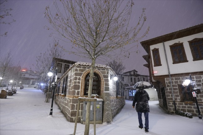 Ankara'dan kar manzaraları