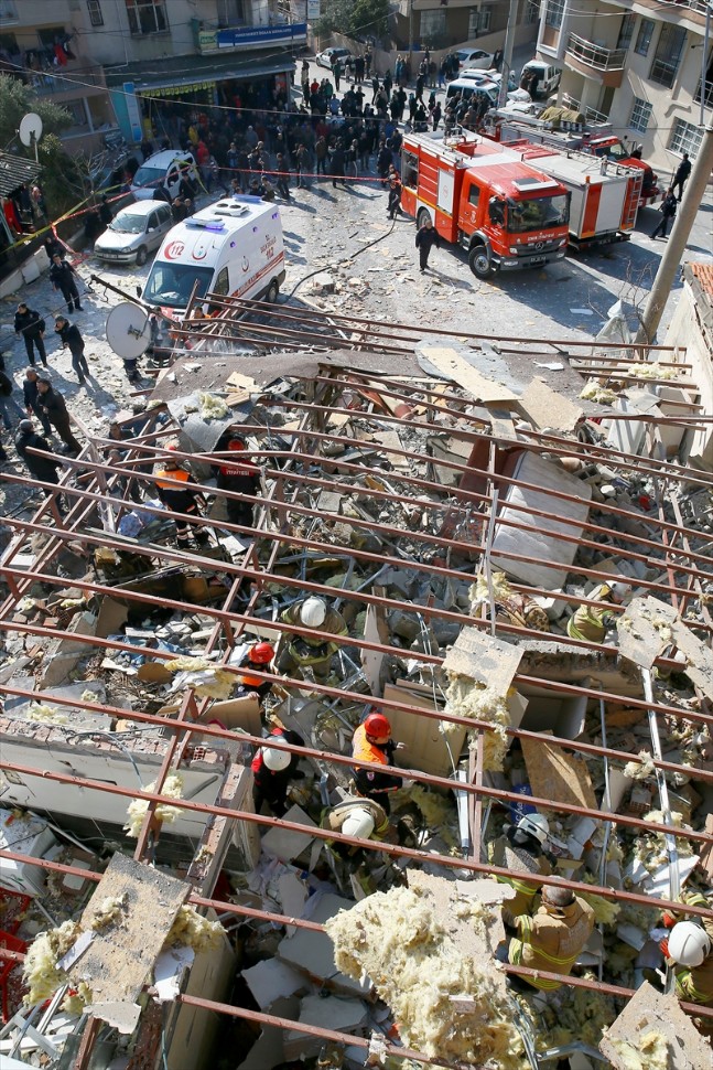 İzmir'de Patlama