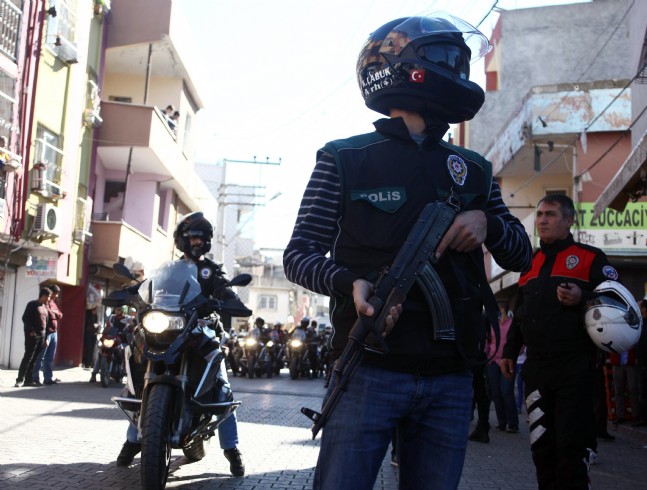 Adana'da 300 Polisle Narko-Terör Operasyonu