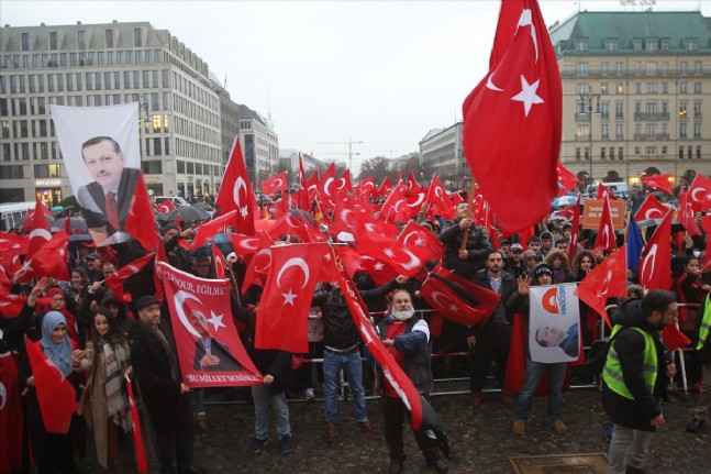 Avrupa'nın Göbeğinde Gövde Gösterisi