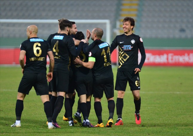 Osmanlıspor Deplesmandan Eli Dolu Döndü