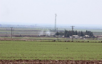 suriye - IŞİD Mevzileri Havadan Ve Karadan Vuruluyor