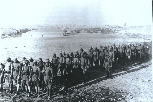 canakkale 1915 - Çanakkale Zaferi Hangi Şartlarda Kazanıldı