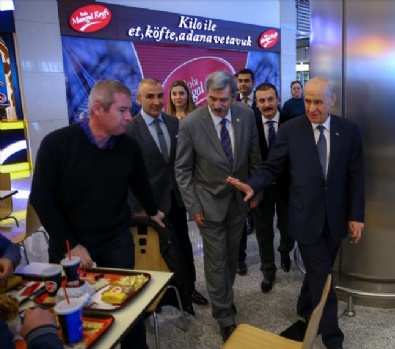 devlet bahceli - MHP Genel Başkanı Bahçeli AVM Ziyaret Etti