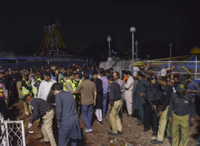 bombali saldiri - Pakistan'da Terör Saldırısı