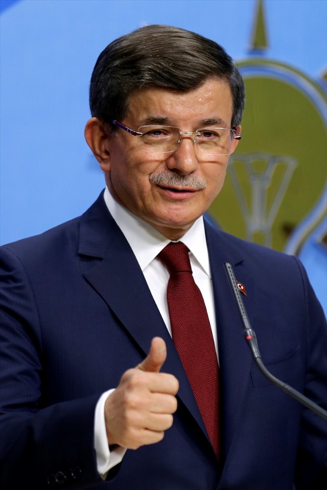 Başbakan Ahmet Davutoğlu Basın Toplantısı Düzenledi