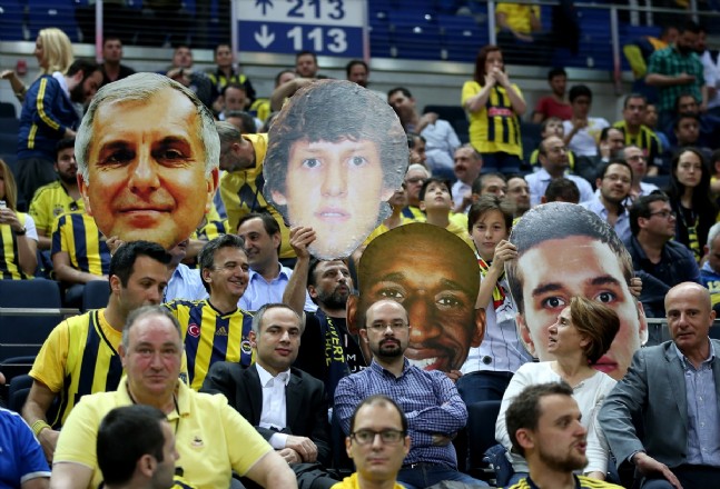 Fenerbahçe Yolu Yarıladı!