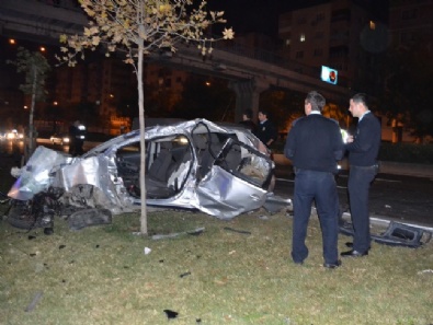 trafik kazasi - İzmir'den acı haber: 2 şehit, 3 ağır yaralı