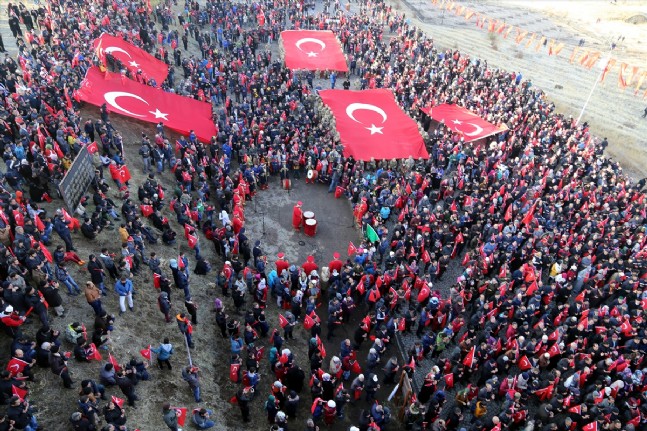 Erzurum'da Ecdada Saygı Yürüyüşü