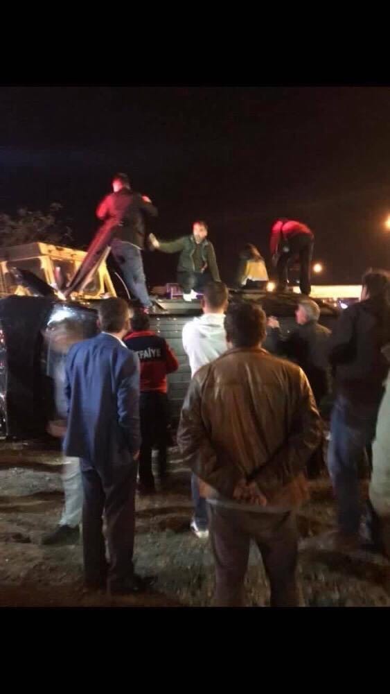 Cumhurbaşkanı Erdoğan'ın Koruma Ekibi Kaza Yaptı