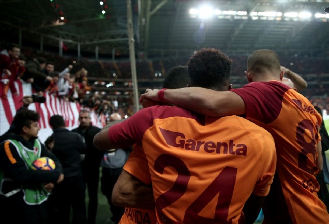 Galatasaray 4-2 Akhisarspor Maçtan Kareler