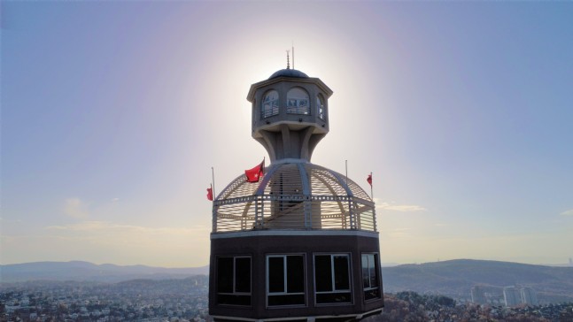 Seyir Teraslı Caminin Muhteşem İstanbul Manzarası
