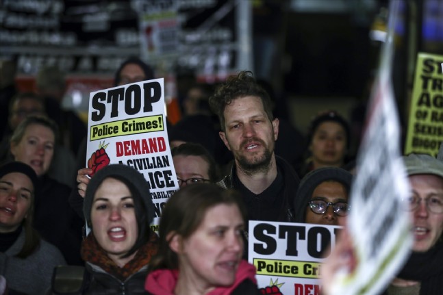 Chicago’da çifte Trump protestosu