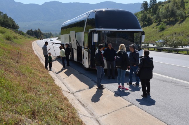 48 Yolcu Ölümden Döndü