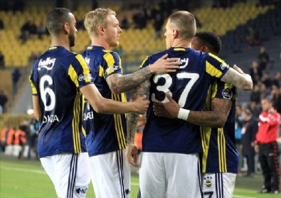 spor toto - Fenerbahçe - Akhisar Belediyespor Karşılaşmasından En Güzel Fotoğraflar