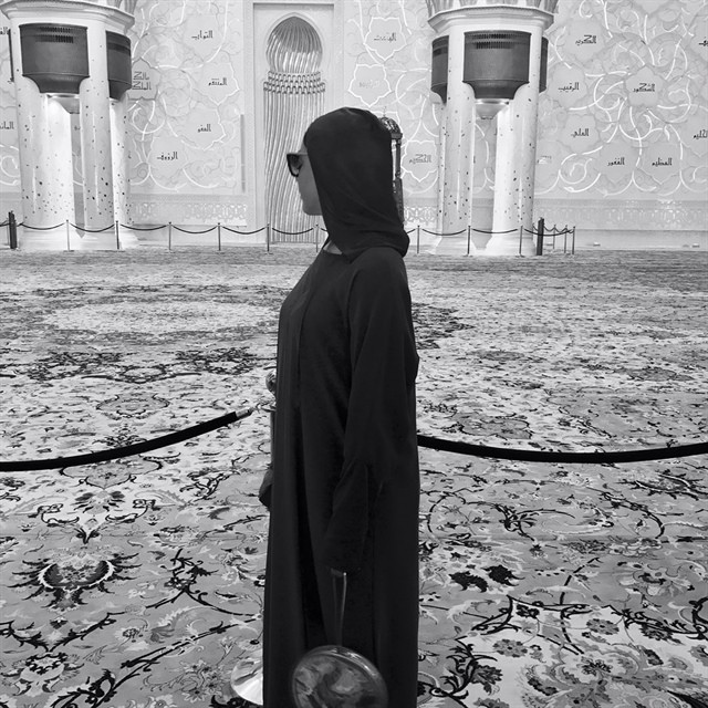 Hadise Tesettüre Girdi!