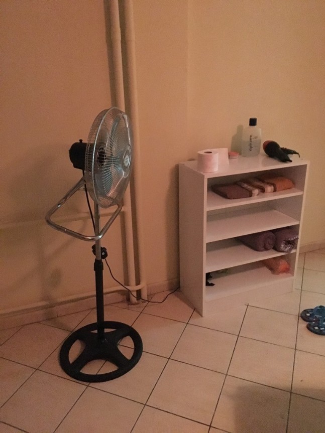 Masaj Salonuna Polisten Fuhuş Baskını