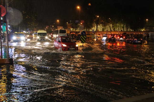 İstanbul'da Şiddetli Yağış