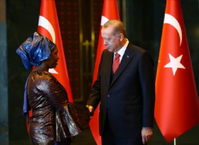 cumhurbaskani - Cumhurbaşkanı Erdoğan tebrikleri kabul etti