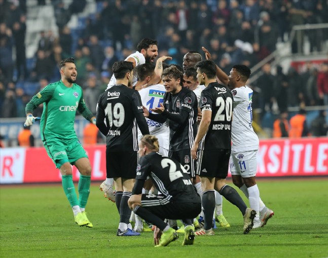 Beşiktaş - Kasımpaşa Maçından Kareler