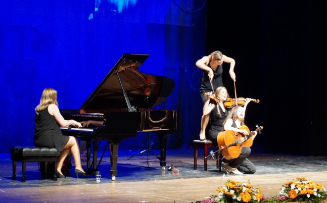 Mersin'de Salut Salon Quartet Rüzgarı
