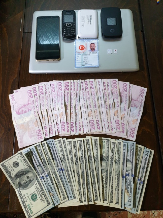 FETÖ'nün Hücre Evlerine Operasyon! 42 Kişi Yakalandı