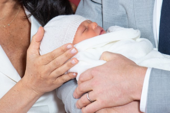 Harry Ve Meghanın Yeni Bebekleri İlk Kez Kamera Karşısında
