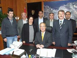 SEDAT PEKEL - DSP yönetiminden başkana plaket