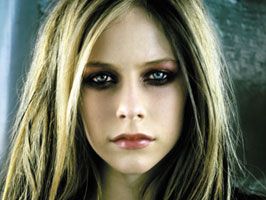 Avril Lavigne boşanıyor