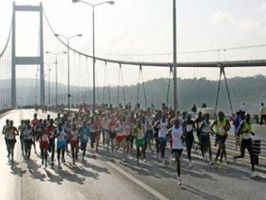 KıSıKLı - Maraton trafiğine dikkat