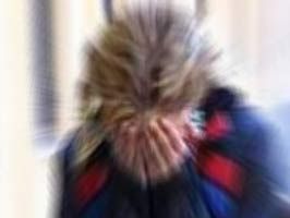 DAILY MAIL - Liseli kıza Facebook tecavüzü