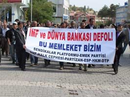 IMF toplantıları Tunceli'de de protesto edildi