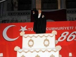 Pastadan Atatürk çıkmadı!