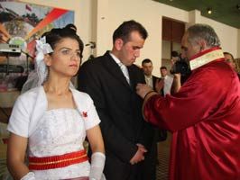 ALI İNCI - Engelleri yıktılar