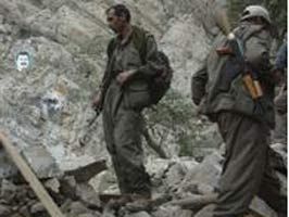 Örgütten kaçan 8 PKK'lı teslim oldu