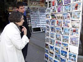 AYDıN MERKEZ - Bayram kartpostalları maziye karıştı