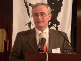 DAVUT DURSUN - Dursun: İnterneti bize verin adam edelim!