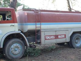 400 metrelik hortumla 5 ton mazot çaldılar