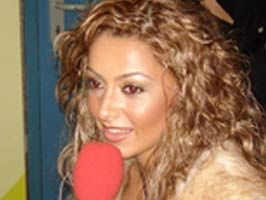 CINDY CRAWFORD - Hadise dericiler için Rusya'da