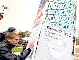 Minare yasağı Avrupa'yı utandırdı