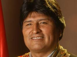 LA PAZ - Evo Morales: ABD terör politikası izliyor