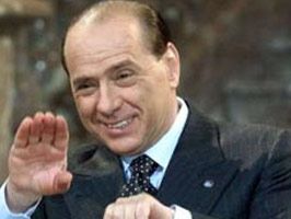 Berlusconi saldırıdan karlı çıktı