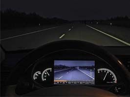Otomobillere gece görüş sistemi