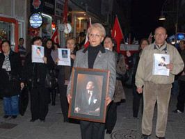 İzmir'de terör protestosu