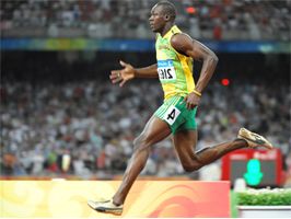 Bolt yine dünya rekoru kırdı
