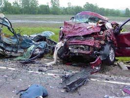 Elmadağ'da trafik kazası: 15 yaralı