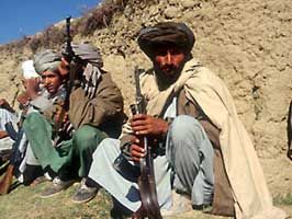 Taliban, oy kullanan iki Afganın parmaklarını kesti