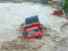 BOĞAZKENT - Sağanak yağış etkisini gösterdi ve...