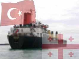 Gürcistan'da 23 gün mahsur kalan Türk gemiciler ailelerine kavuştu