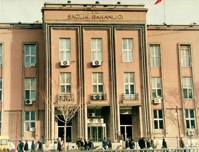 Sağlık Bakanlığı'na dava açtılar